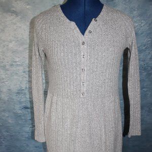 Art Class Gray 1/2 Button Long Sleeve Dress Size L Girls